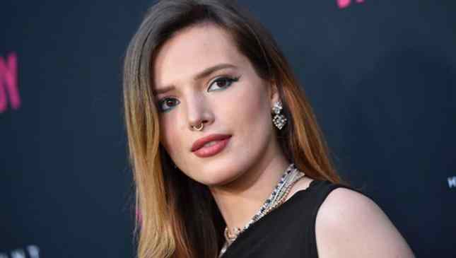 Ex-atriz da Disney Bella Thorne