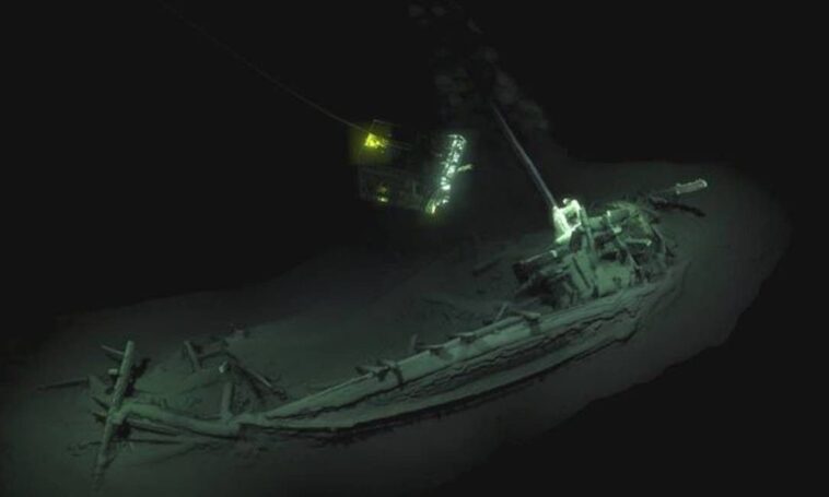 Naufrágio intacto mais antigo do mundo é um navio grego