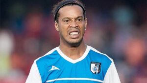 Curiosidades sobre esportes: Ronaldinho Gaúcho fez 23 gols em um único jogo?