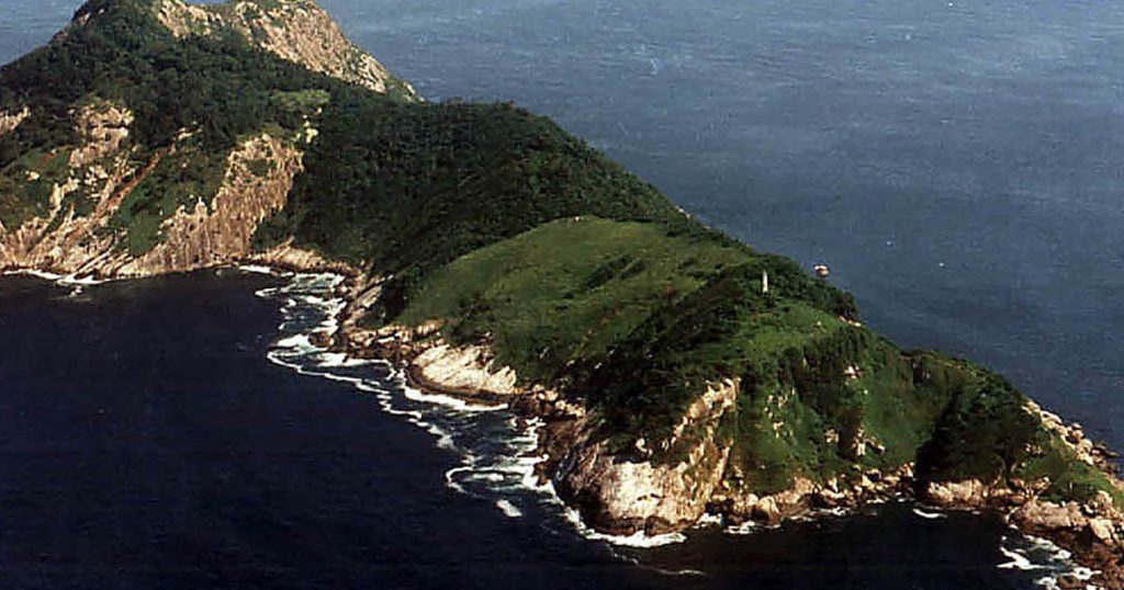 ilha da queimada grande