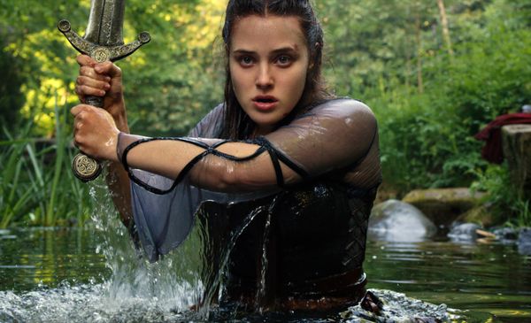 série Katherine Langford Netflix