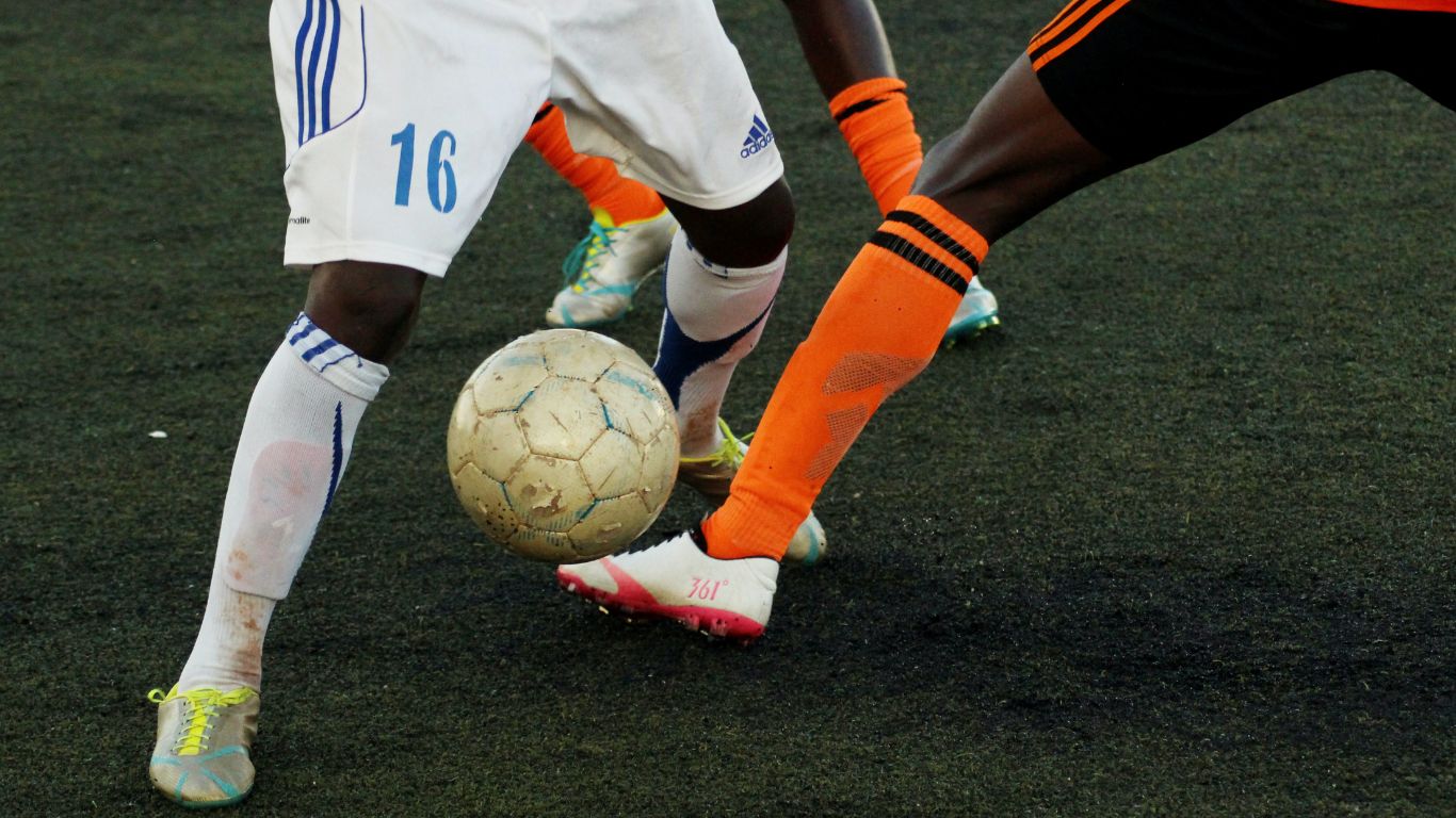 Quais são as principais ligas de futebol do mundo